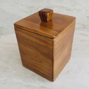 Boîte de rangement rectangulaire en bois Organisateur durable fait à la main parfait pour ranger les outils de bijoux ou les essentiels de la maison avec style - Product Image 1