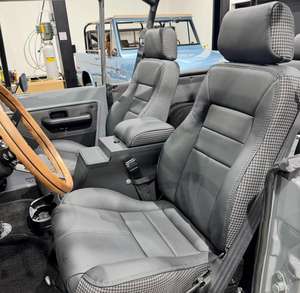 Bronco Wagon de Alto Rendimiento de 1970, Usado, Gasolina, Manual, 180 Km/h, Origen Estadounidense, en Venta - Product Image 3