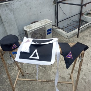 LOP Tablier avec col Gants et Couronne Lodge of Perfection Set HSE - Product Image 3