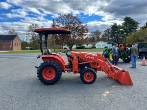 Retroexcavadora KUBOTA L45 bastante usada y otras maquinarias modelo disponibles - Product Image 3