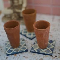 Dessous de verre incrusté d'os en bois naturel poli de qualité supérieure de luxe pour hôtel, maison et restaurant de BY HF CRAFTS