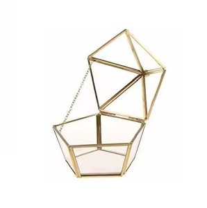 Joyero de cristal de hierro dorado de calidad superior forma rectangular con patrón cuadrado diseño de tendencia Almacenamiento de joyas de cristal de latón - Product Image 6