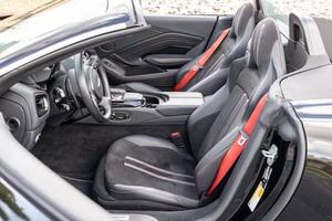 ASTON MARTIN VANTAGE ROADSTER 2023 MÁS VENDIDO, 5,200 MILLAS, MOTOR V8 BITURBO DE 503 HP, SIN MODIFICACIONES - Product Image 4