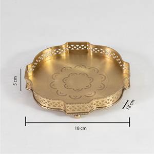 Ensemble de plateaux de service en métal de luxe Plateaux à fruits élégants plaqués or Laiton de luxe léger personnalisé avec technique de givre pour les hôtels - Product Image 4