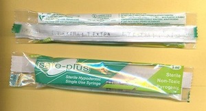 Máquina automática de envoltura horizontal (AHFW) para envasar jeringas desechables de 1ml y 2ml en bolsas tipo almohada selladas al centro - Product Image 2