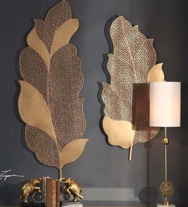 Art mural en métal de forme irrégulière dorée moderne, décoration murale en fer, décoration de la maison, salon, hôtel, restaurant, chambre à coucher - Plante de printemps - Product Image 1