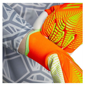 Gants de football américain de qualité supérieure en cuir et cuir PU coupe-vent antidérapant motif léger et solide fabriqué au Pakistan - Product Image 6