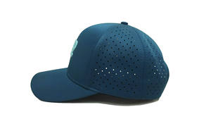 หมวกกอล์ฟผ้าสแปนเด็กซ์โพลีเอสเตอร์ปักโลโก้หมวกปีกโค้งแบบมีรูตัดด้วยเลเซอร์หมวกแก๊ปโรงงานจากเวียดนาม - Product Image 4