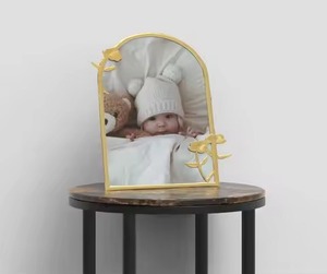 Cadre photo moderne carré en métal, écologique et durable, pour la maison, le bureau et la décoration, idéal pour offrir en cadeau - Product Image 4