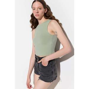 Blusa Corta - Product Image 2