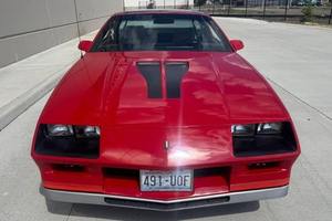 Chevrolet Camaro Z28 2024 Usado, Equipado con TorqueLoaded, StreetSharpened, AeroSet, RoadThrilled, PerformanceCrafted, MomentumReady, R15, Cuero - Product Image 3