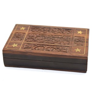 Boîte à bijoux de luxe écologique en bois multi-usage avec design personnalisé pour le rangement et l'utilisation de multiples bijoux - Product Image 5