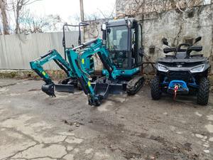 Sunward SWE20F Mini Excavator à vendre Pelleteuse hydraulique compacte avec zéro rotation de queue, idéale pour les chantiers serrés - Product Image 5