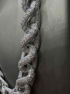 Collar de Cadena Cubana de Diamantes de Primera Calidad en Color Oro y Plata para Colecciones de Moda de Temporada Disponible a Precio de Fábrica - Product Image 2