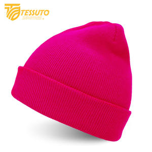Gorras Beanie de moda Gorros de invierno Gorro cálido fabricado Diseño OEM mejor calidad logotipo personalizado Beanie gorras para hombres - Product Image 1