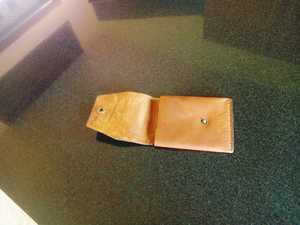 Maroquinerie de luxe 100% portefeuille en cuir de vache pleine fleur cousu à la main à deux volets faits à la main avec plusieurs fentes pour cartes - Product Image 3