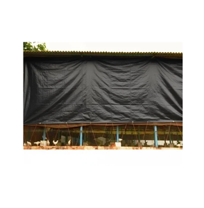 Rideau pour ferme avicole, feuille HDPE imperméable stabilisée aux UV 180 GSM pour la ventilation et la protection des élevages de poulets - Product Image 3