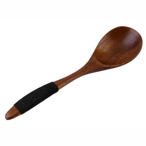 Ensemble de cuillères de service en bois sculpté de luxe durable fait à la main Ustensile de cuisine de qualité supérieure Poignée de feuille torsadée Ensemble de couverts design - Product Image 4