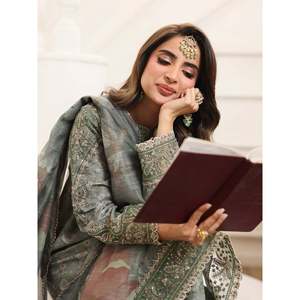 Ensemble de chemisier en mousseline respirante imprimée et brodée Mohagini BIC-008 pour femme, 3 pièces, comprenant un dupatta imprimé en soie - Product Image 2