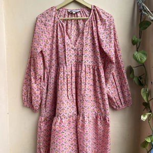 Maxi vestido de algodón con escote en V y mangas largas, estampado de bloques Bordados florales, Vestido largo de algodón indio, estilo informal - Product Image 1