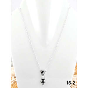 Collier artisanal en argent sterling style sud-ouest avec breloques turquoise serties de buffle blanc et incrustations religieuses - Product Image 2
