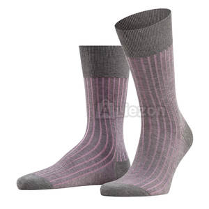 Chaussettes de sport à vendre sur mesure en gros taux OEM chaussettes hommes coton antibactérien chaussettes - Product Image 1