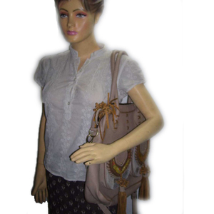 Bolso de cuero hecho a mano Banjara con flecos largos de gamuza, bolso de hombro bohemio para uso diario o festivo - Product Image 5