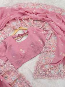 Sari en soie souple et crépue pour femme, le plus vendu, avec broderie au fil, idéal pour les mariages, fabriqué en Inde, en stock - Product Image 4