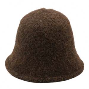 Chapeau Bob Réversible Personnalisé pour Femme, Imprimé All-Over, en Laine, Style Créateur de Mode - Product Image 2