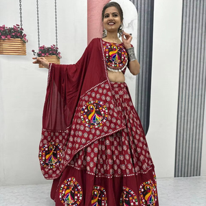 Navratri กาธิพิเศษทำงานร่วมกับกระจกลูกไม้ผ้าฝ้ายแท้ lehenga choli สำหรับงานแต่งงานแฟชั่นชาติพันธุ์และฟังก์ชั่นงานรื่นเริง - Product Image 1