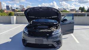 Range Rover Velar P380 HSE 2018 d'occasion, conduite à gauche, sièges en cuir, écran tactile - Product Image 2