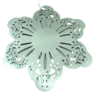 Juego de 3 adornos colgantes de metal de gran tamaño con forma de flor para decoración de pared personalizada - Product Image 1