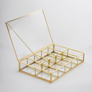 Caja de joyería de cristal de metal hecha a mano de estilo antiguo elegante y resistente para el almacenamiento seguro de anillos pulseras pendientes - Product Image 5