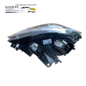 Faros LED para Serie 1 F52 2016-2020 116i 118d 120 125d 114i M135i 12V OEM 63117466504 / 63117466503 Izquierdo Derecho - Product Image 4