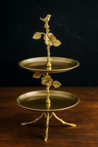 Support à gâteau de luxe à 2 niveaux en métal doré, motif oiseaux et fleurs, plateau de service décoratif pour desserts, idéal pour mariages, fêtes et décoration intérieure - Product Image 4