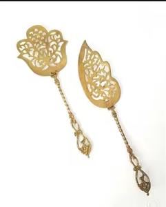 Ensemble professionnel de spatules à gâteau en métal avec poignée décorative, couteau à dessert et pelle à tarte pour la restauration - Product Image 2