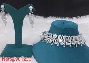 Ensemble de boucles d'oreilles et collier de diamants américains pour femmes Superbe pendentifs de mode Charms Grossiste indien offrant une quantité en vrac - Product Image 6