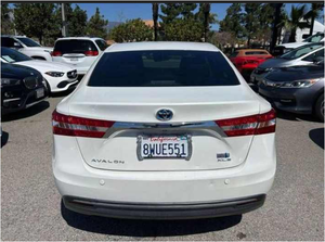 Toyota Avalon Hybrid Limited 2013 Usado en Buen Estado, Sedán de 4 Puertas - Product Image 3