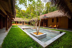 Techo de paja de algas marinas tejido a mano ecológico y rústico hecho en Vietnam - Product Image 2