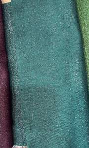 Tela de tweed de lana y poliéster Royal Shiny en color verde botella, última colección en tela brillante de 300 gsm - Product Image 2