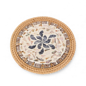 Mantel Individual de Nácar con Borde de Ratán para Espacios de Comedor Tranquilos y Decoración Diaria del Hogar, de Vietnam - Product Image 3