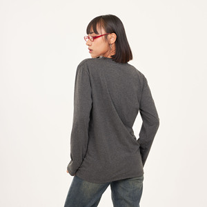 คอลเลคชั่น2024เสื้อยืดแขนยาวสำหรับผู้หญิงเสื้อยืด100% โพลีเอสเตอร์ลำลองสีเทาผลิตในประเทศไทย - Product Image 1