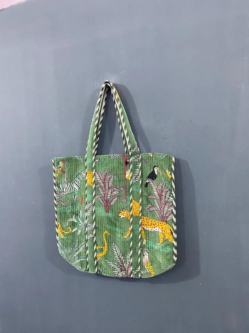 Green jungle print