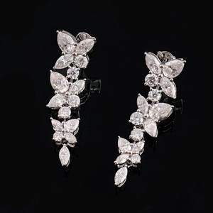 Hermosos Pendientes Largos con Diamantes Cultivados en Laboratorio, Corte Marquesa, Pera y Redondo, Diseño de Mariposa, Joyería Personalizada - Product Image 2