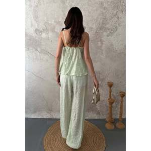 Conjunto de Blusa con Cuello Halter y Pantalones Cagla - Cagla - Product Image 5