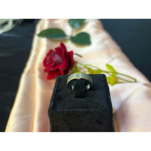 Bague en diamant platine pour homme, sertie de diamants brillants - Product Image 3