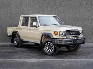 Toyota Land Cruiser 79 LX-Z Pickup 2.8 D-4D 2024 – Camioneta Diésel 4x4 de Servicio Pesado - Product Image 5