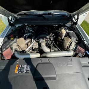 GMC Yukon SLT 4x4 2018 SUPER LIMPIO, LISTO PARA ENVIAR - Product Image 5