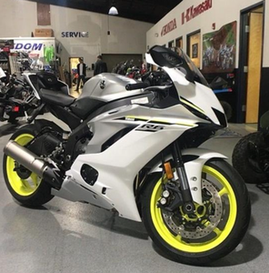 *GRAN OFERTA* Motocicletas Deportivas de Carreras NUEVAS YZF R6 2025 - Product Image 3