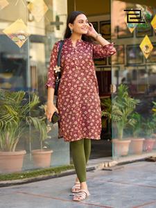 Qualité supérieure Multicolore Décontracté Élégant Fleur Imprimé Kurti Gracieux et Élégant Vêtements Ethniques Kurti pour Femmes - Product Image 3